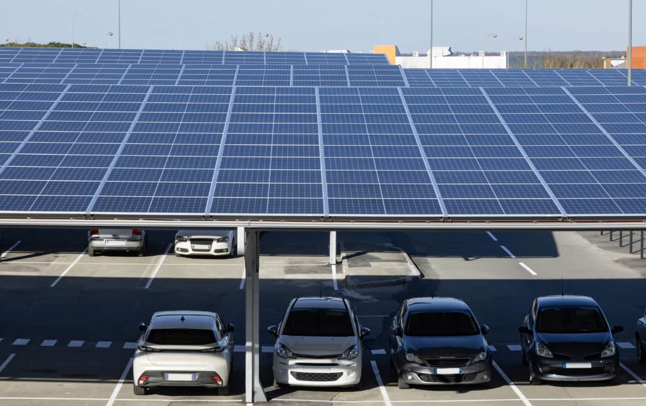 ソーラーカーポート